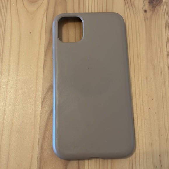 iPhone 11 cases - Picture 6 of 10